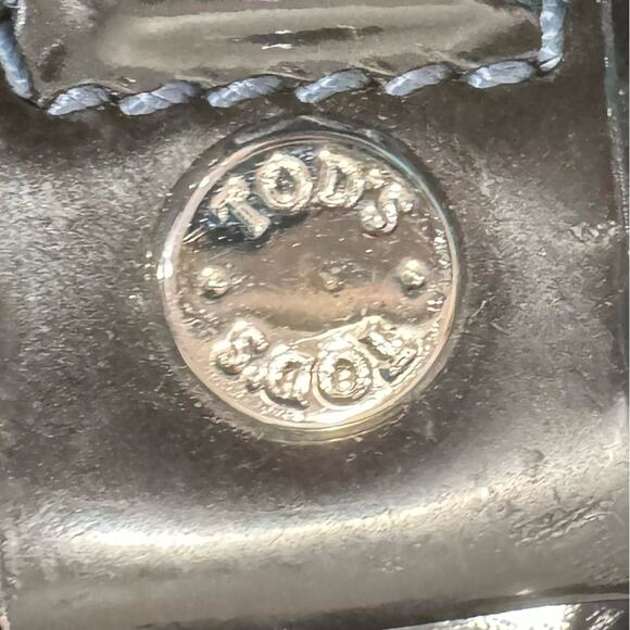 Tod's Black Patent Leather Tote Bag 15"x10.5"x5" Structured Designer Handbag - Picture 9 of 14